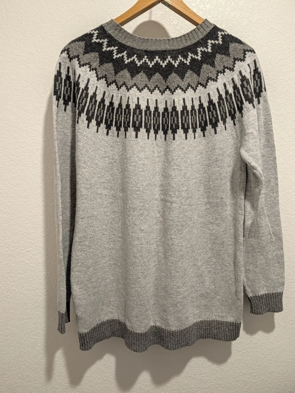 Cabela's Men's Grey Fair Isle Yoke Knit Sweater Size Large